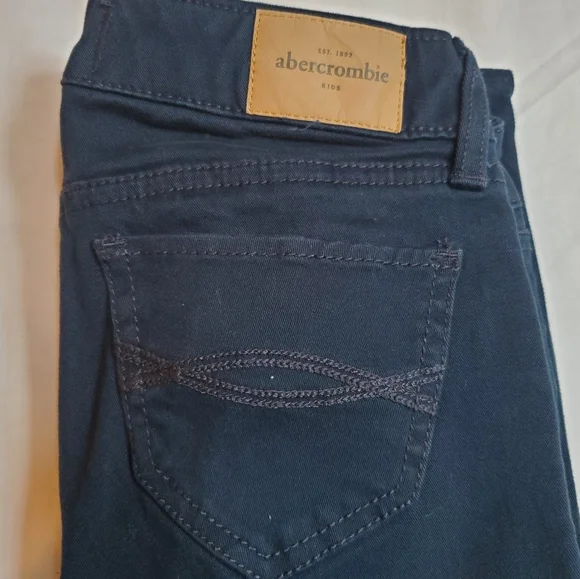 NWOT Abercrombie skinny pants - Picture 4 of 5